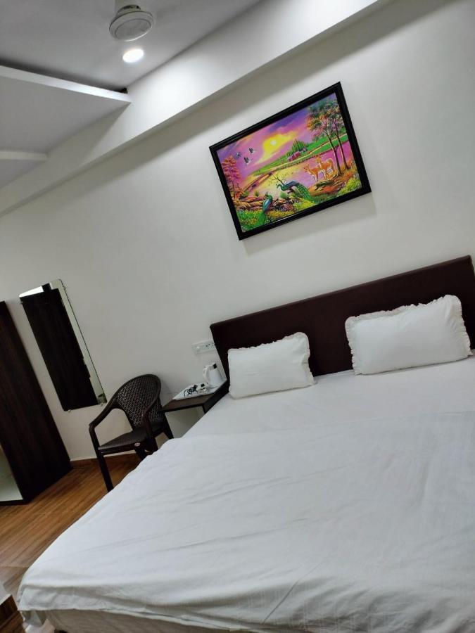 Hotel Satkar International Chhindwara Екстер'єр фото