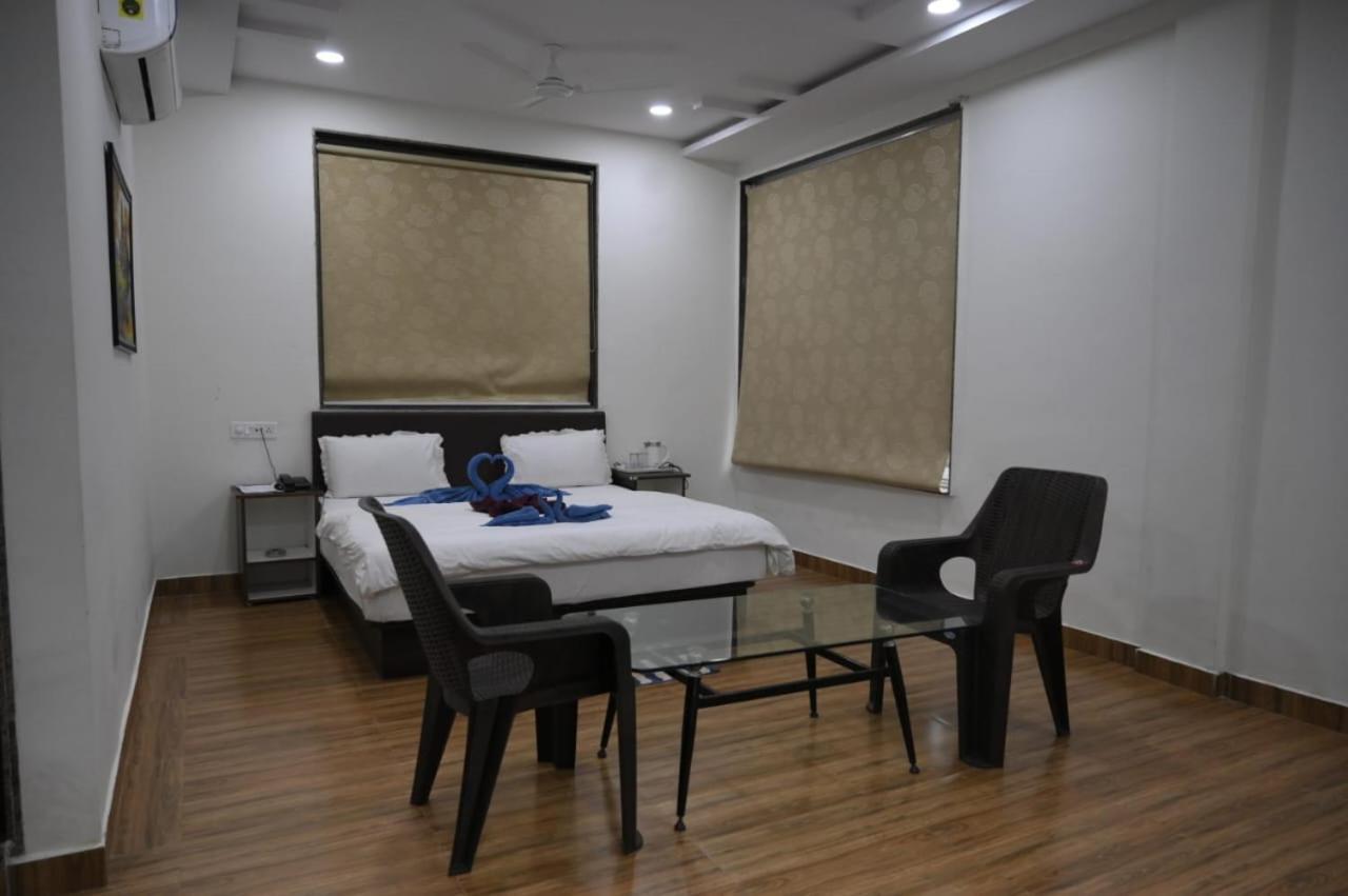 Hotel Satkar International Chhindwara Екстер'єр фото