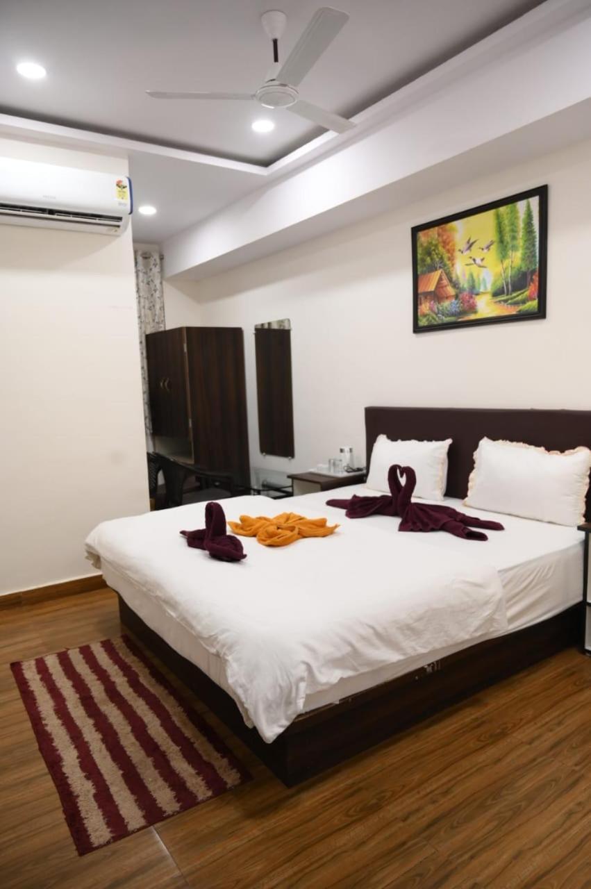 Hotel Satkar International Chhindwara Екстер'єр фото