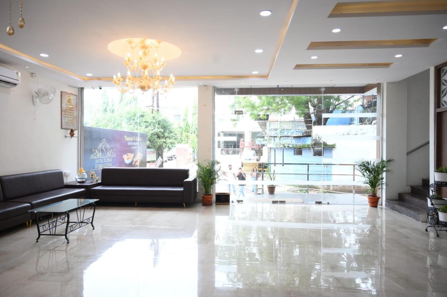 Hotel Satkar International Chhindwara Екстер'єр фото
